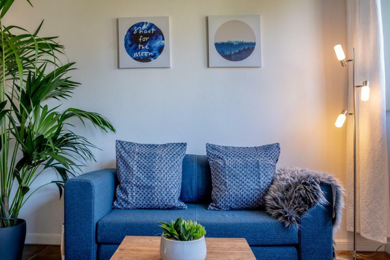 Helles Appartement mit eigenem Stellplatz Mülheim an der Ruhr Exterior foto