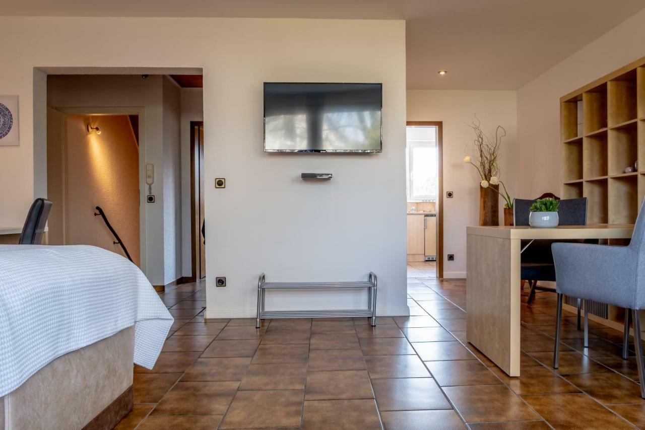 Helles Appartement mit eigenem Stellplatz Mülheim an der Ruhr Exterior foto