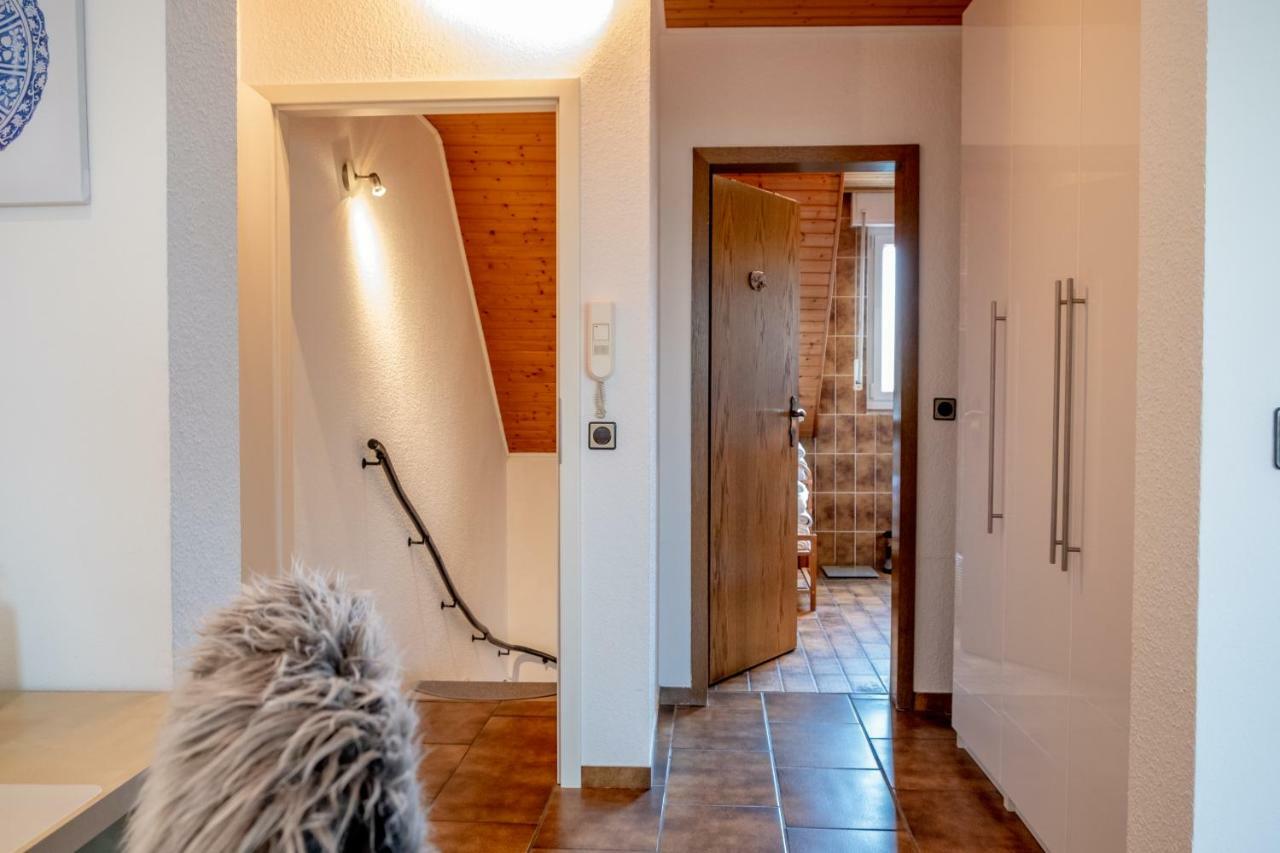 Helles Appartement mit eigenem Stellplatz Mülheim an der Ruhr Exterior foto